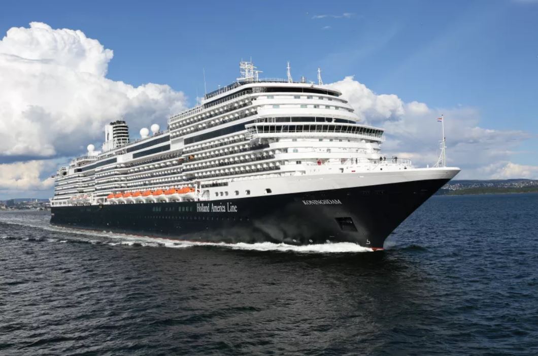 Queen Victoria, Cunard