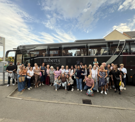 Syston travel agents raise more than £1,200 for children’s hospice