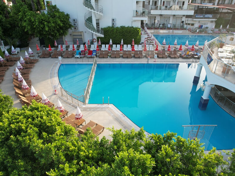 Club Atrium Hotel & Apartments