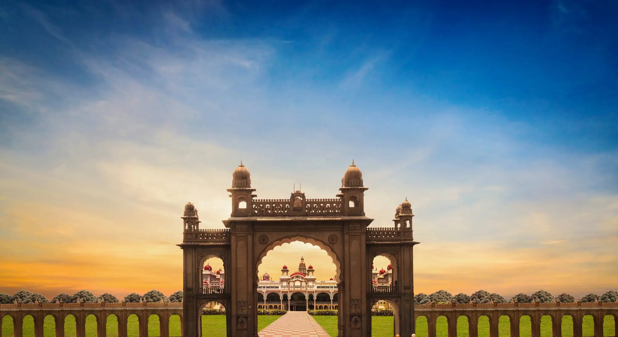 Kerala & India's Beautiful South with Two-night Mahabalipuram Beach Extension
