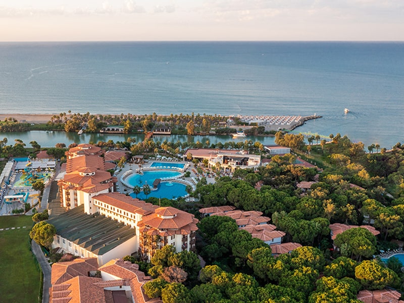 Selectrum Family Resort