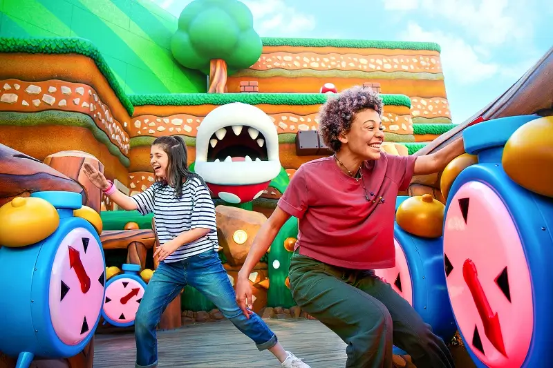 SUPER NINTENDO WORLD™