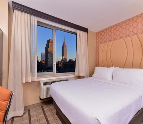 Room Facilities DoubleTree by Hilton Toronto Downtown