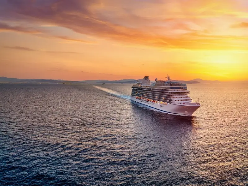 CRUISE WITH HAYS CRUISE