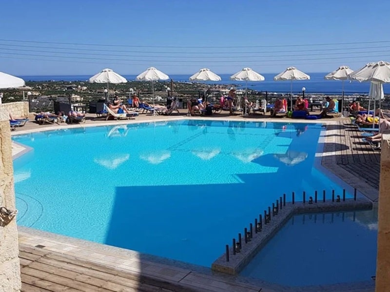 Amazones Village Suites