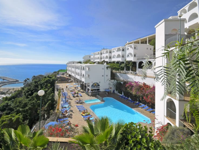  Colina Mar Apartments