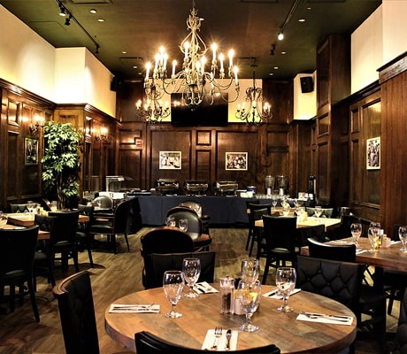 Food, Drink & Entertainment DoubleTree by Hilton Toronto Downtown