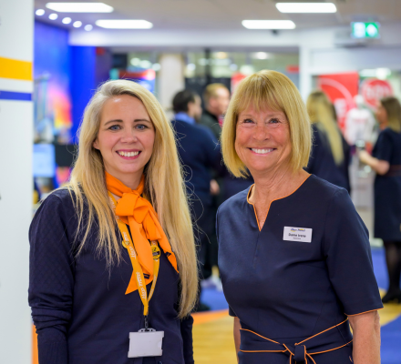 Hays Travel senior team heads ‘back to the floor’ during peaks