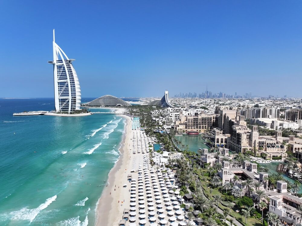 The Ultimate Dubai and Arabia Adventure Guide