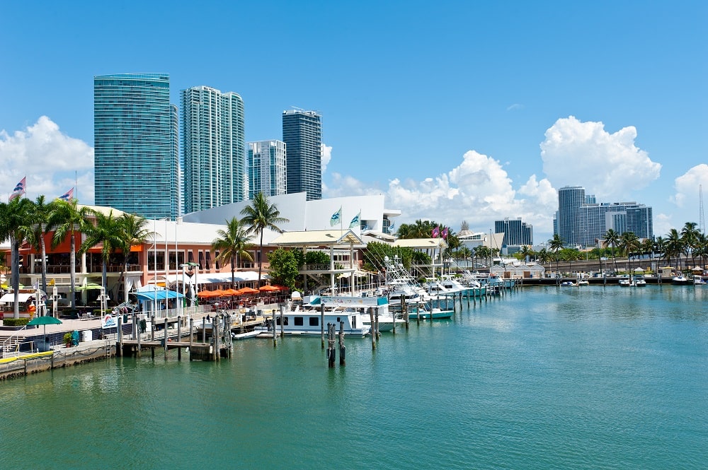 Boats & Boutiques at Bayside Marketplace